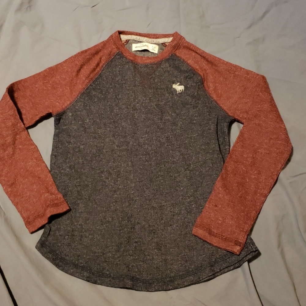 Boys thermal navy and crimson size 7/8